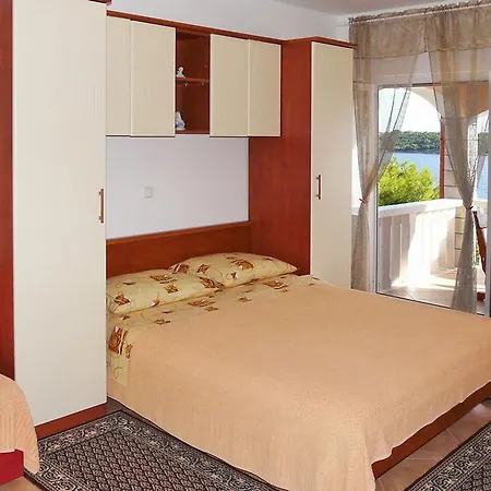 4 Otoka.2 Apartment Prizba
